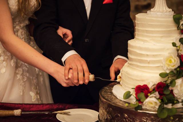 Cutting the cake