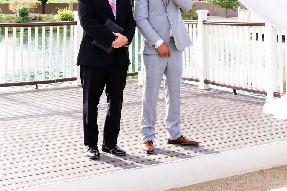 Groom crying ceremony