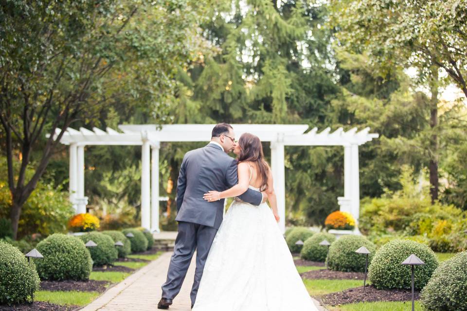 Couple in the garden | Photo by Montclair Studio