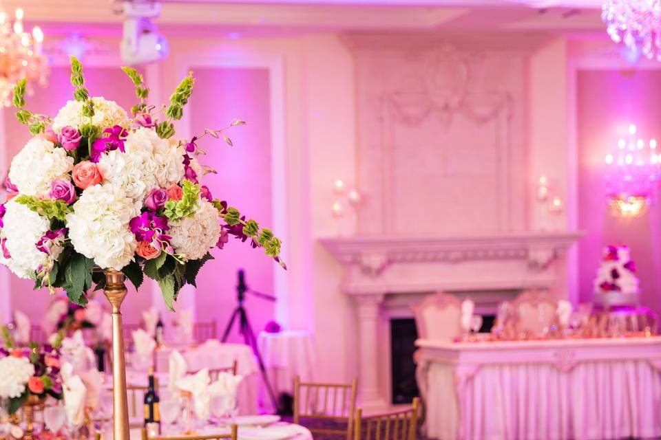 Table setting | Photo by Montclair Studio