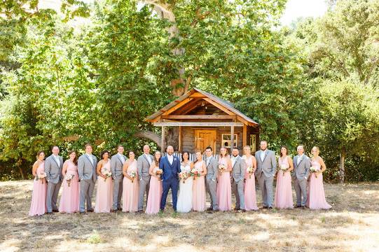 Bright Summer Wedding