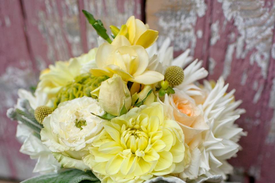 flour! flowers & sweets