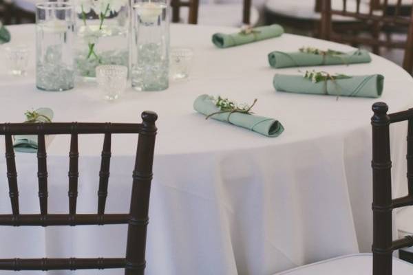 Table arrangement