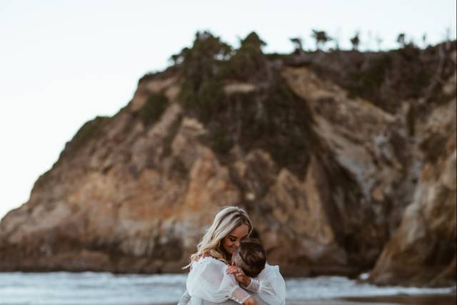 Portraits by the sea