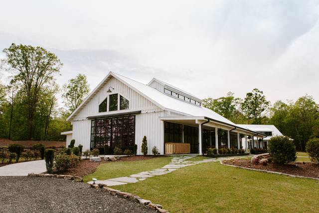 Meadows At Mossy Creek - Barn & Farm Weddings - Cleveland, Ga - Weddingwire