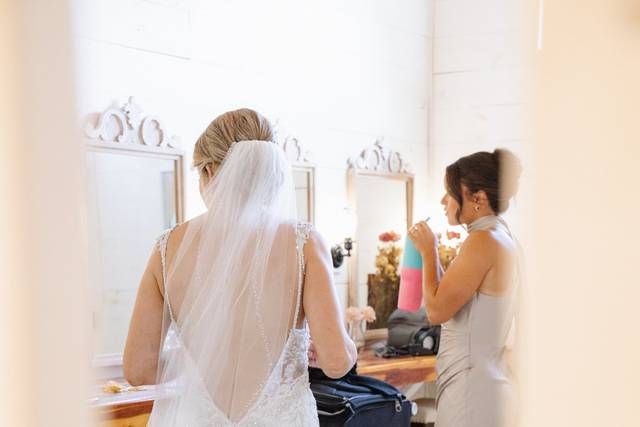Bridal Suite Moment