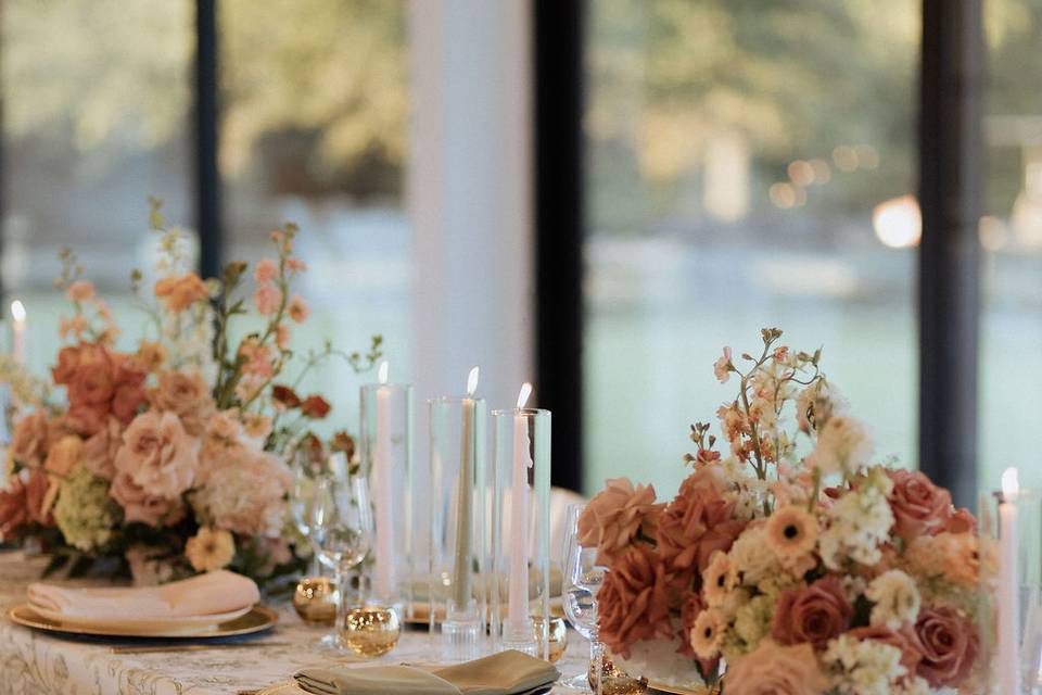 Beautiful decor by Izalena