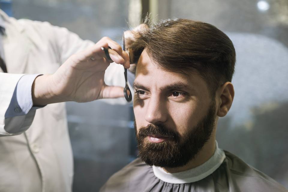 Mobile Haircuts Near Me, Barbers, Hairdressers
