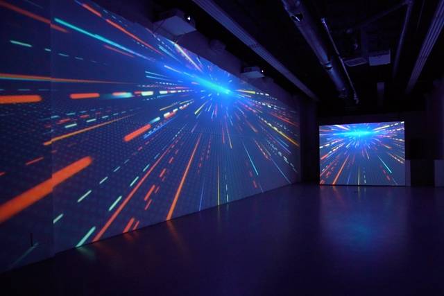 Immersive projector system