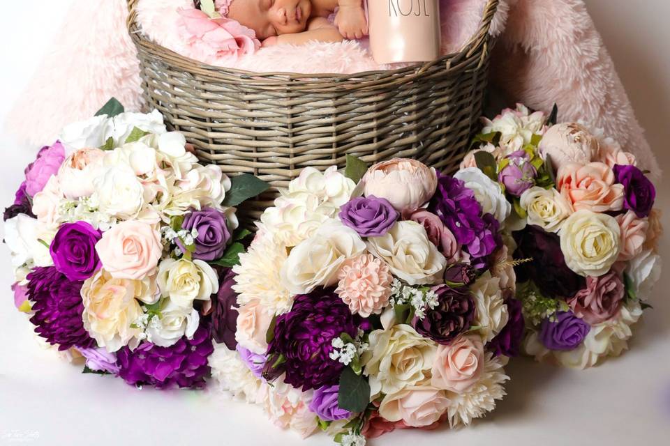 Newborn photos w/ centerpieces