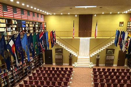 Lee Lockwood Library and Museum