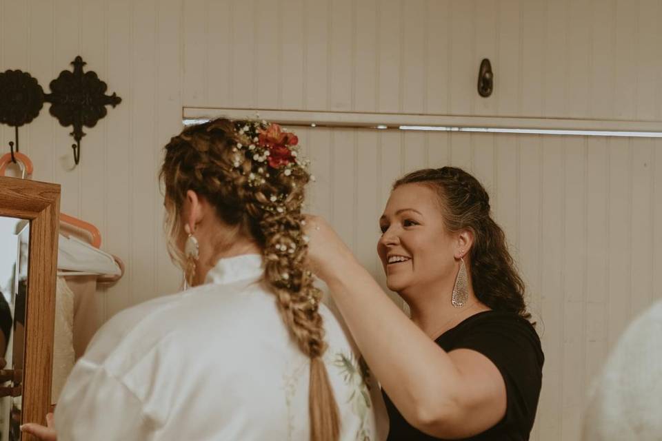 Bride and finishing touches
