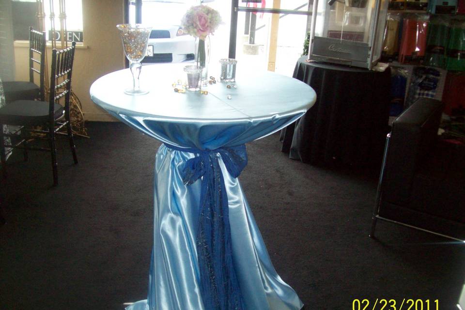 Table with flower centerpiece