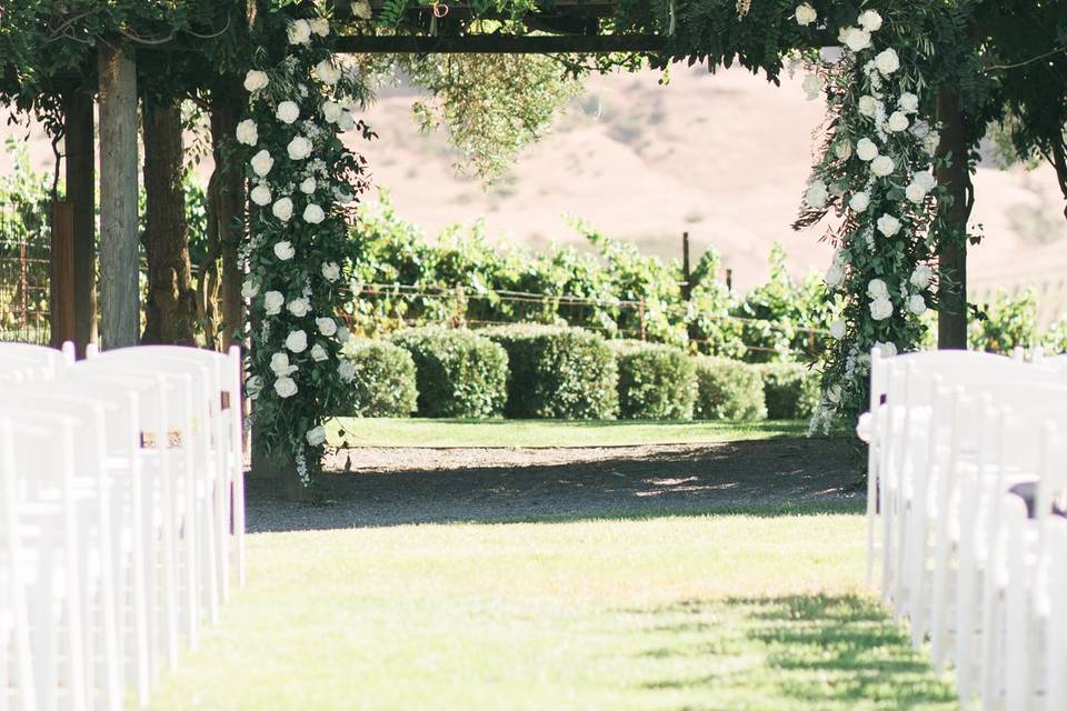 Outdoor ceremony