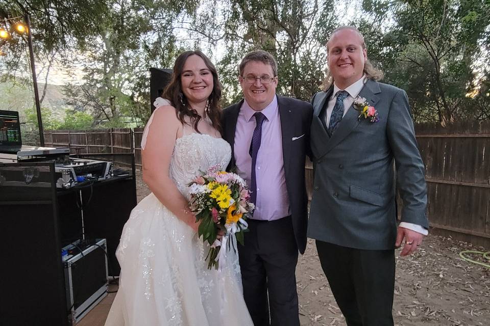 Pic with the couple