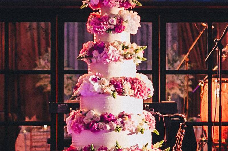 Grand wedding cake with flowers