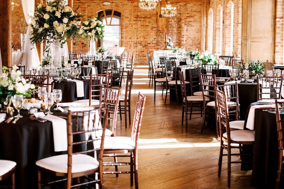 Elegant setting - Jillian Knight Photography