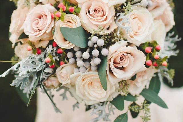 Holly's Wedding Flowers