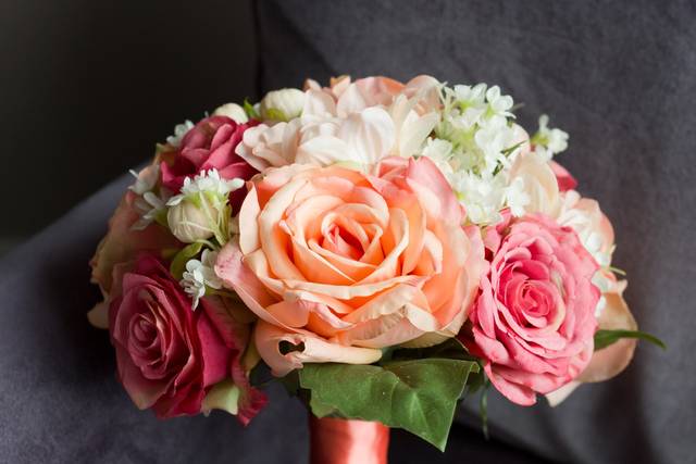 Holly's Wedding Flowers