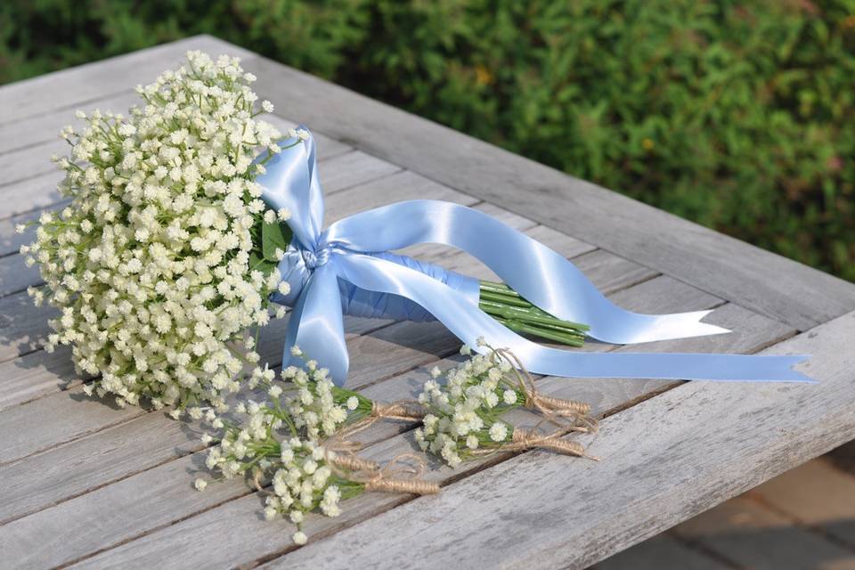 Holly's Wedding Flowers