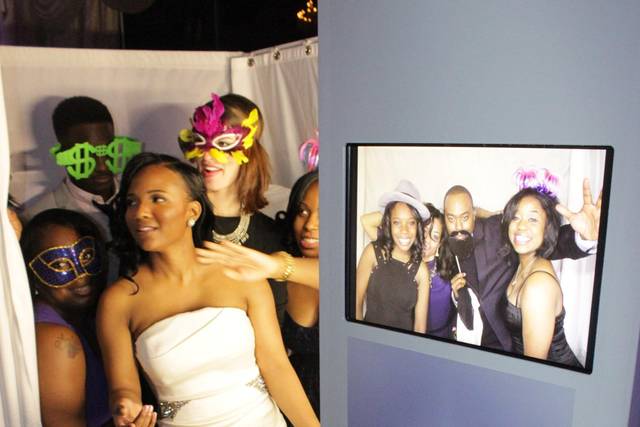 Pictures with the bride
