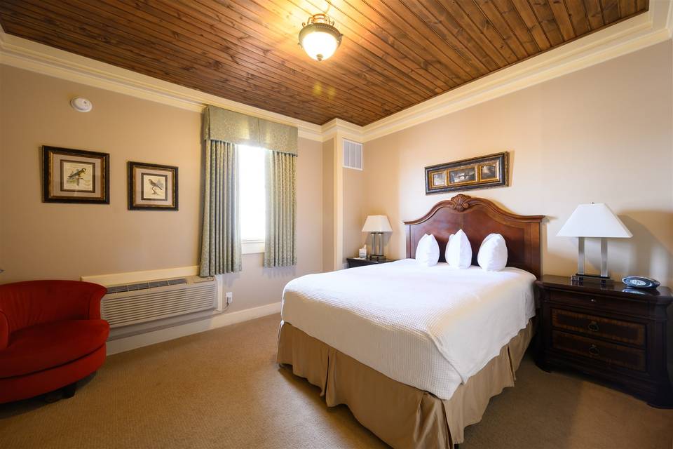 Single Queen - Carriage House