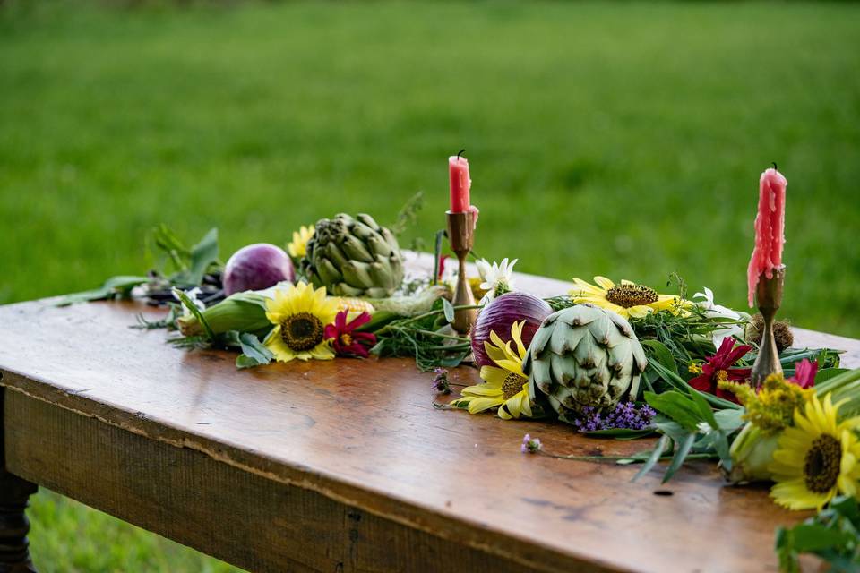 Summer tablescape