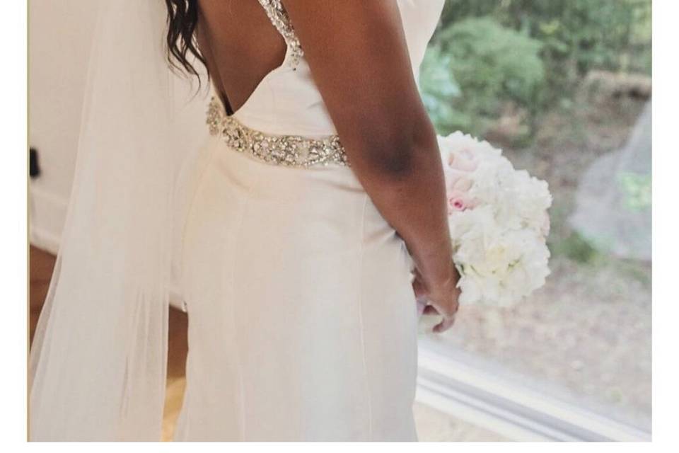 Soft and Elegant Bride