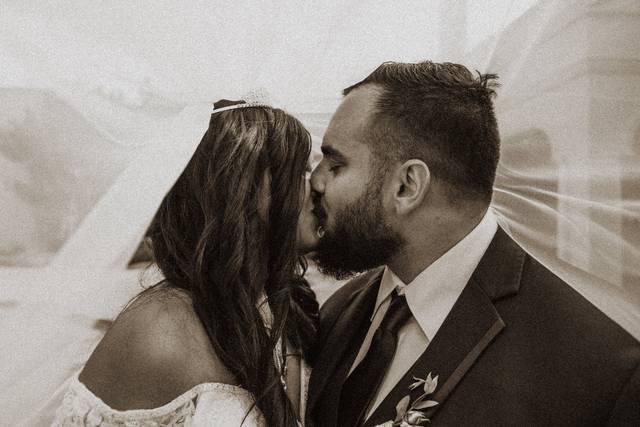 Andy + Victoria
