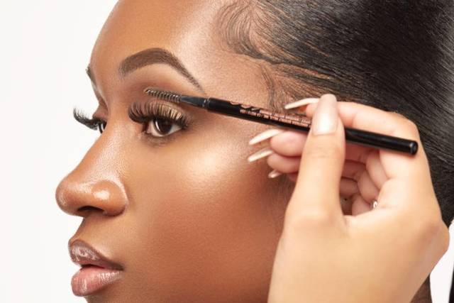 Lash & brow services