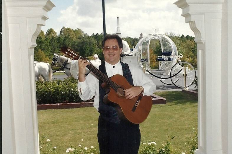 Eric Lesko Classical Guitarist