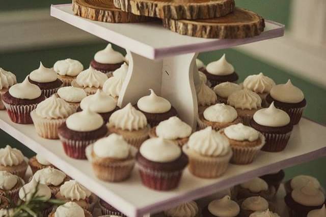 Wedding cupcakes