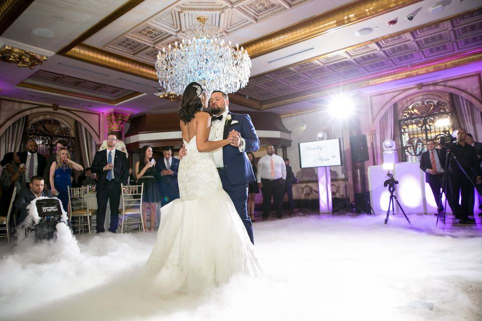 Spring wedding first dance