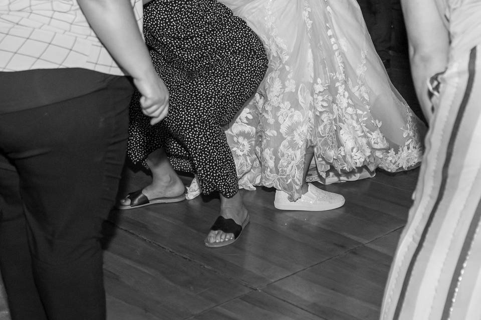 Shake it girl