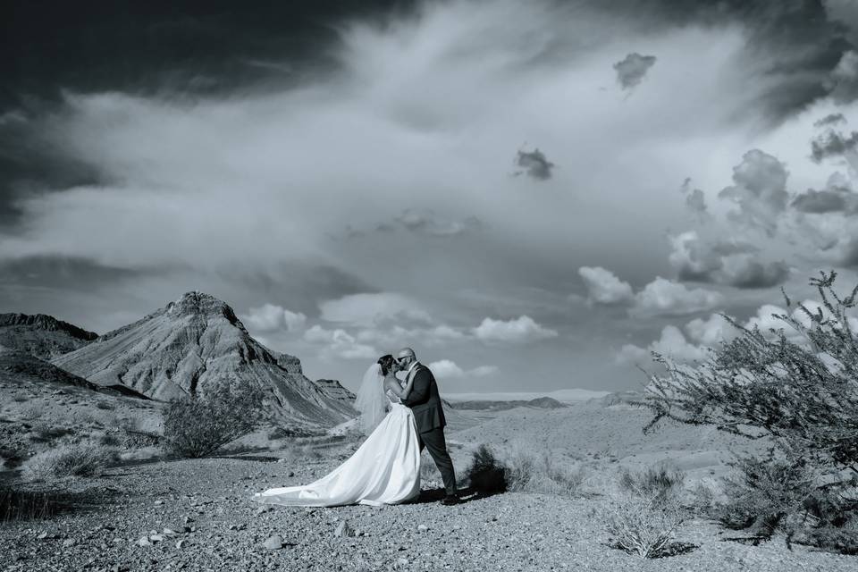 Lake Mead, Nevada | Wedding ph