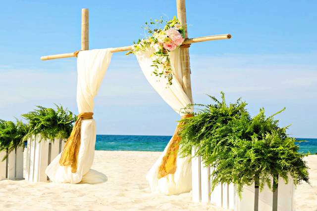 Beach Dream Weddings, LLC