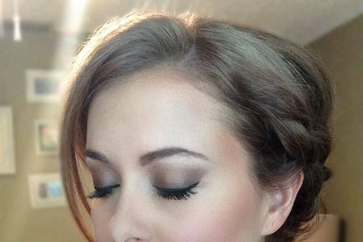 Whitney Zervos Hair & Makeup Design