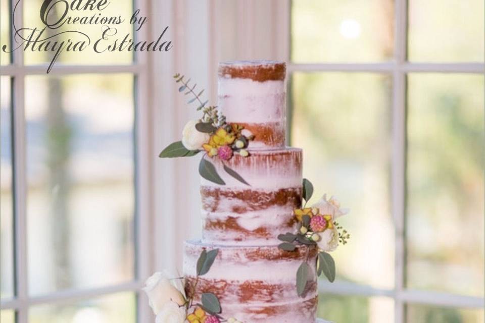 Semi naked cake