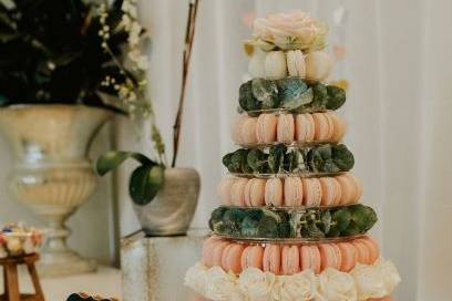 Macaroon Tower