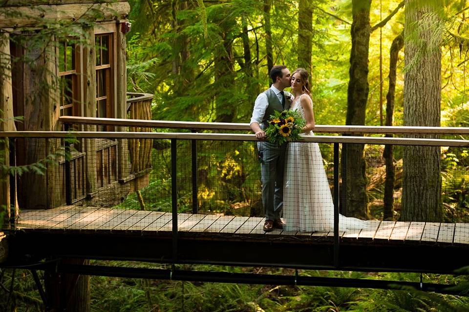 Tree House Point Wedding