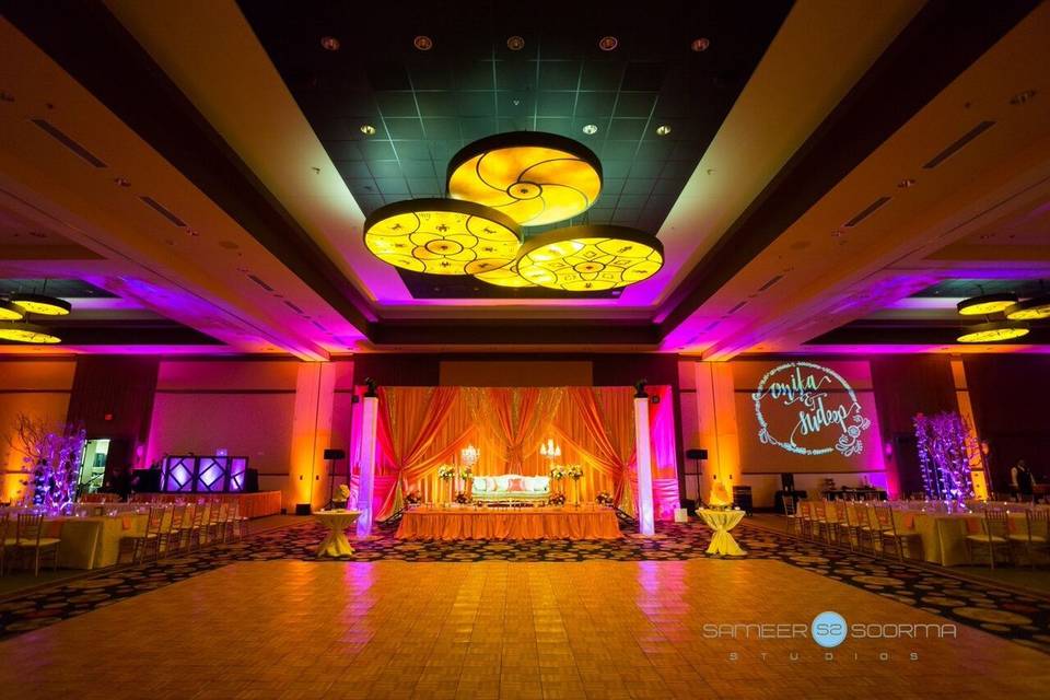 Resort Courtyard Ceremony