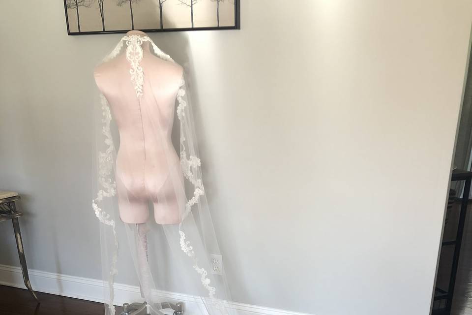 Custom lace veil