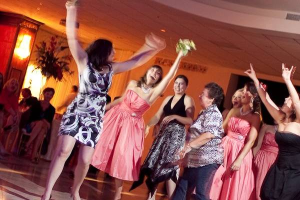 Bouquet toss - and catch