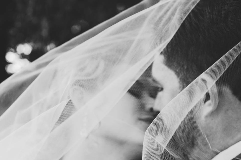Veils and kisses