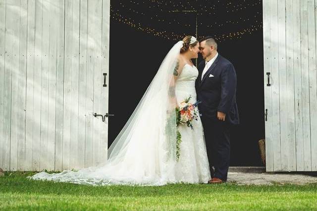 Bride and Groom Barn