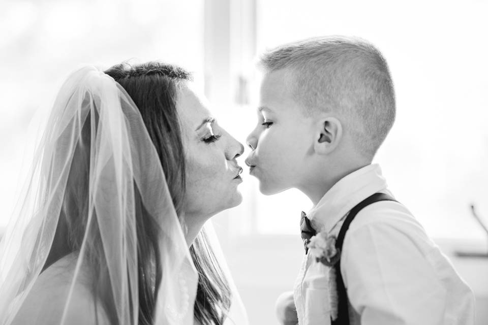 A pre-wedding kiss from the bride