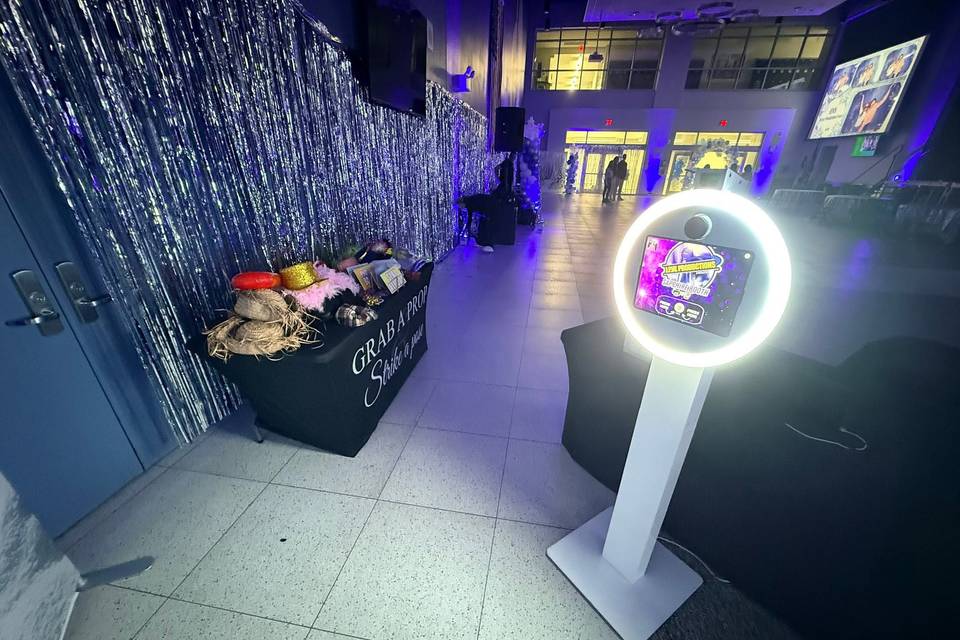 Sapphire Photo booth