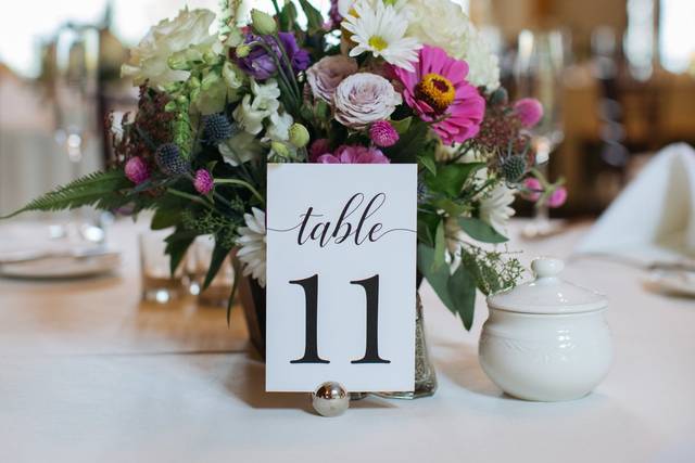 Table centerpiece