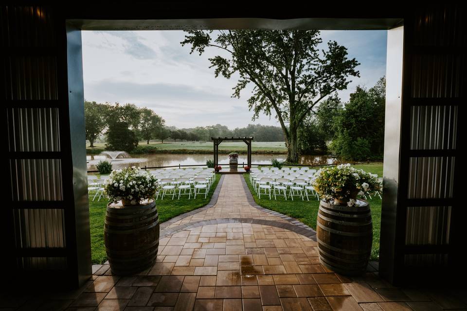 BOGEY'S LAKESIDE CEREMONY