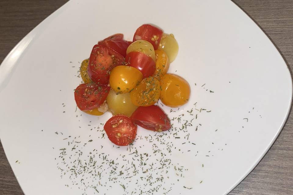 Heirloom tomato salad